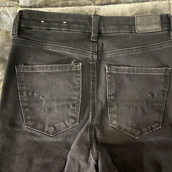 American Eagle black curvy hi rise jegging crop - Picture 3 of 7